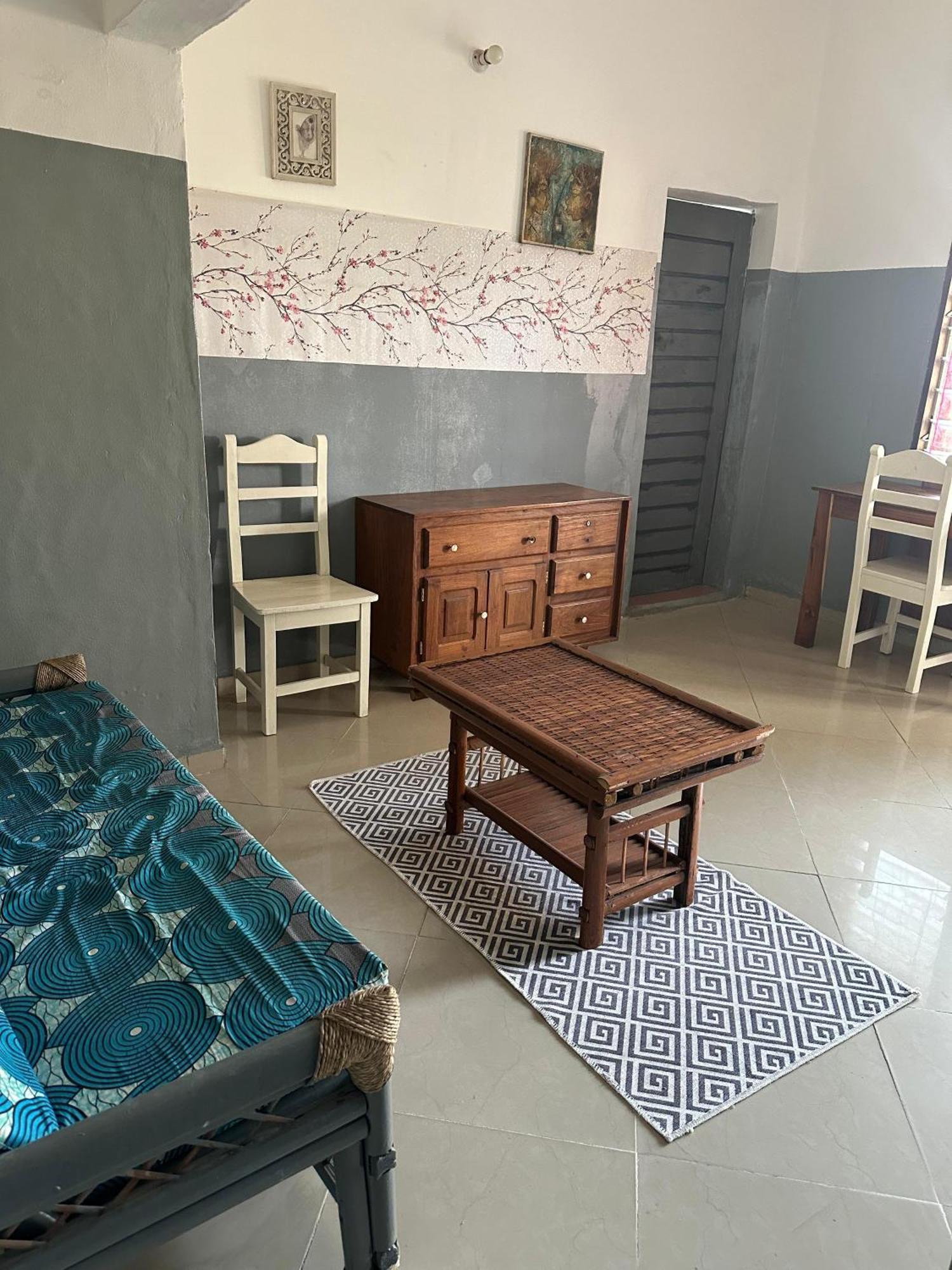 La Guesthouse Etoile Cotonou Buitenkant foto