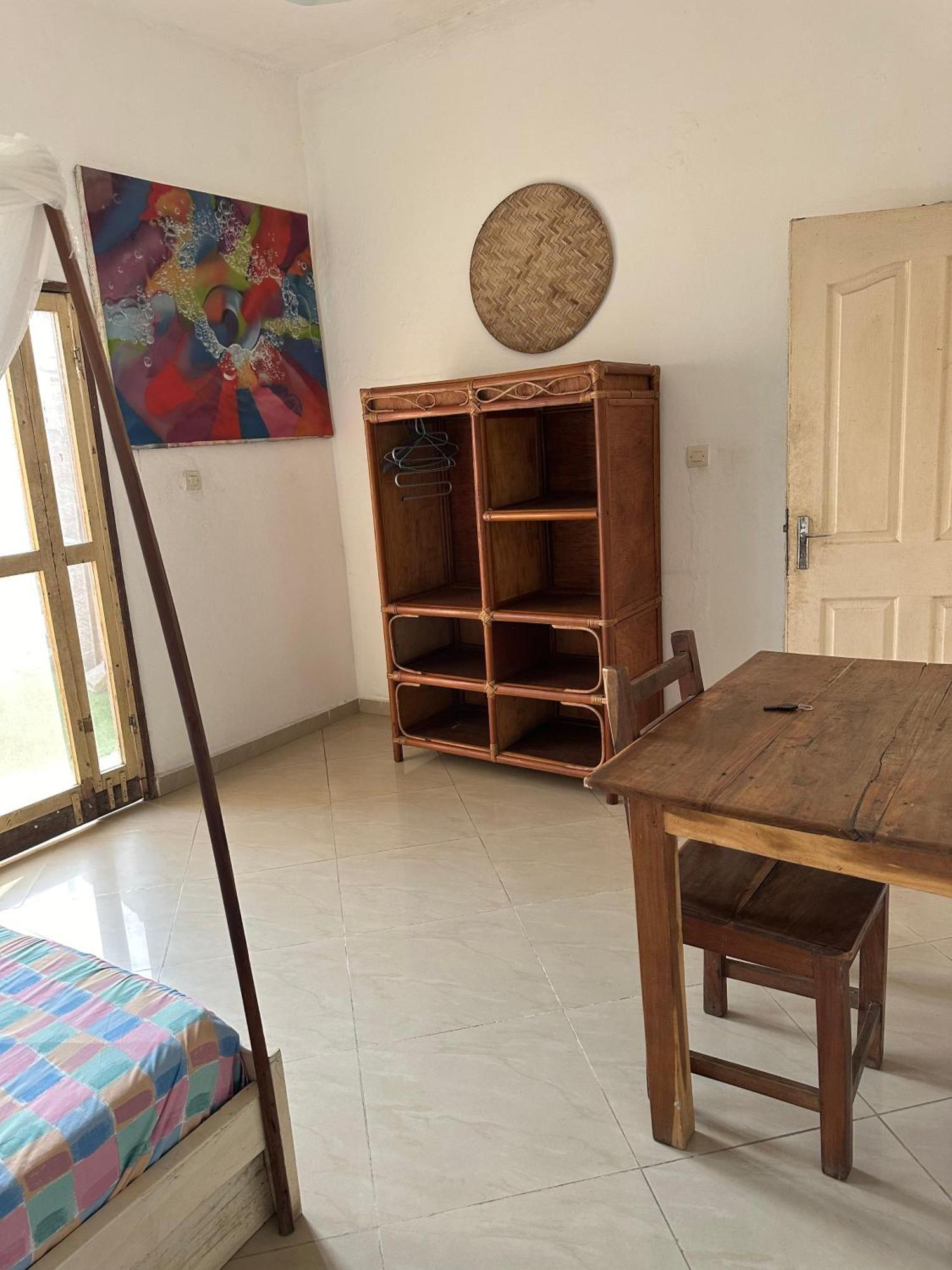 La Guesthouse Etoile Cotonou Buitenkant foto