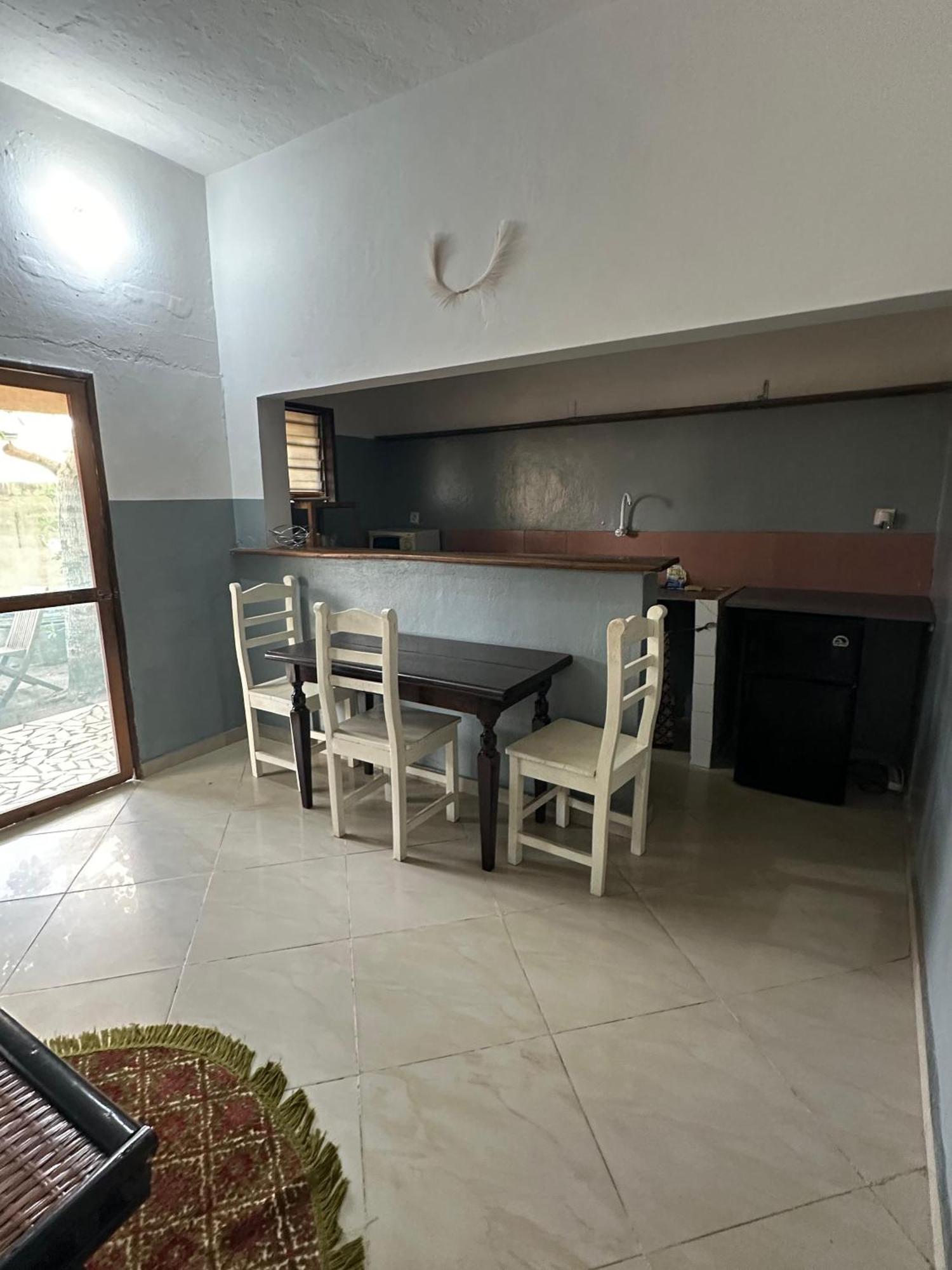 La Guesthouse Etoile Cotonou Buitenkant foto